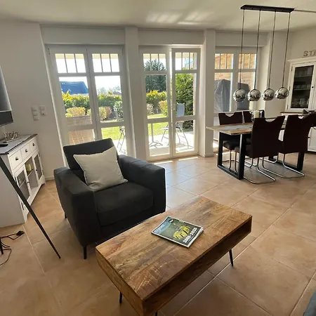 Hochwertige Traumferienwohnung - Neue Tiefe Naehe Suedstrand Apartment Fehmarn