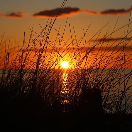 Hochwertige Traumferienwohnung - Neue Tiefe Nähe Südstrand Apartment